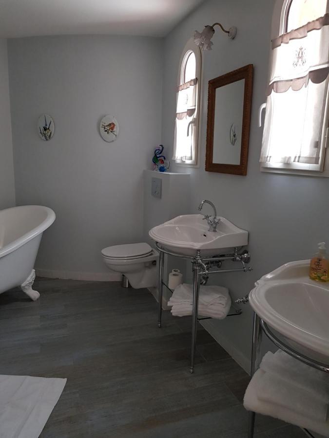 Mas D'Azur Bed & Breakfast Roquefort Les Pins Bagian luar foto