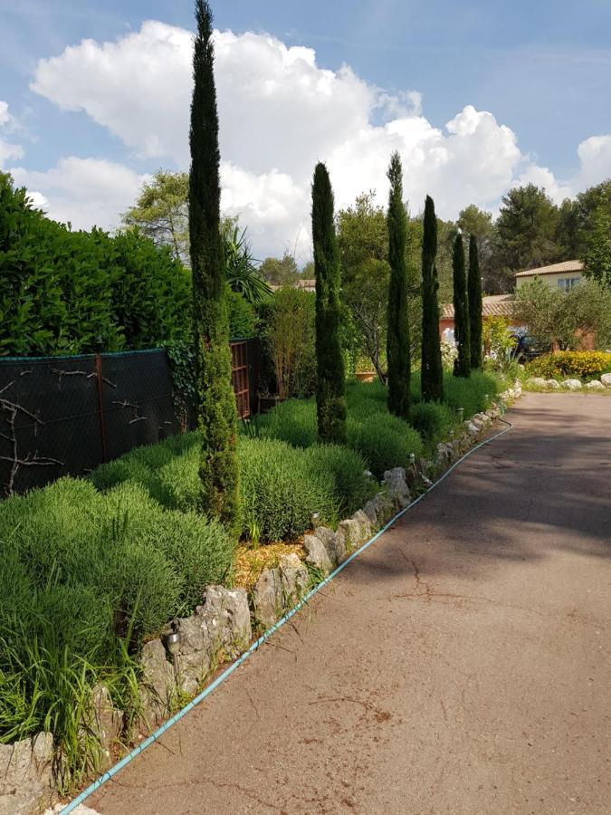 Mas D'Azur Bed & Breakfast Roquefort Les Pins Bagian luar foto