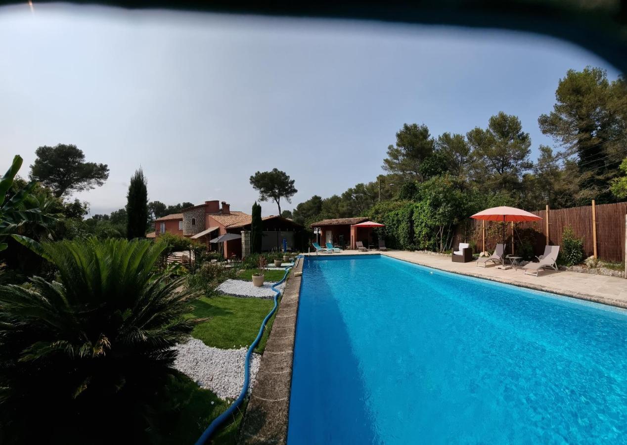 Mas D'Azur Bed & Breakfast Roquefort Les Pins Bagian luar foto