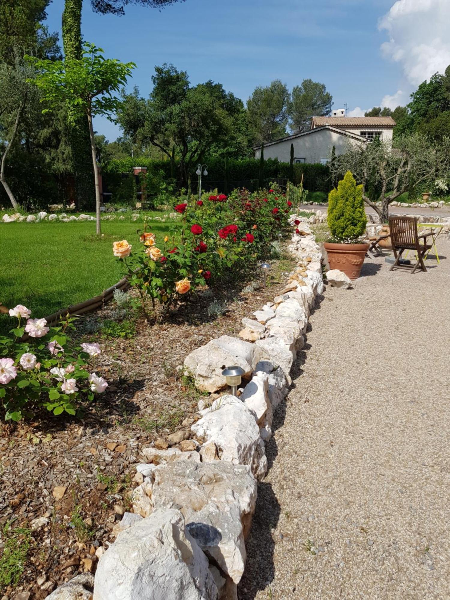 Mas D'Azur Bed & Breakfast Roquefort Les Pins Bagian luar foto